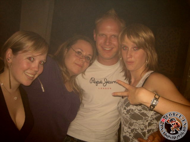 Bild 37 von 138