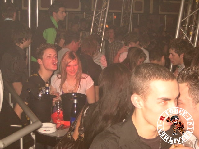Bild 31 von 321