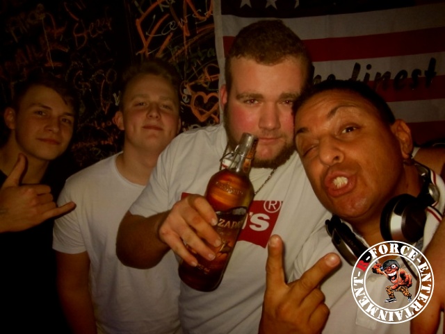 Bild 7 von 76
