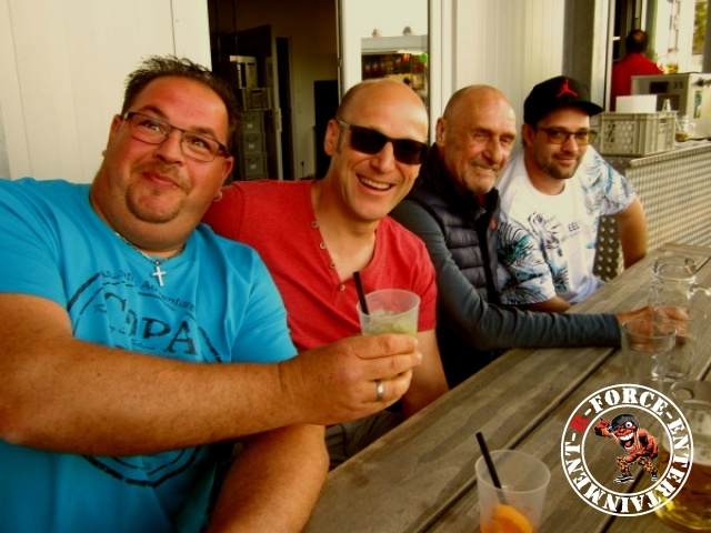 Bild 50 von 65