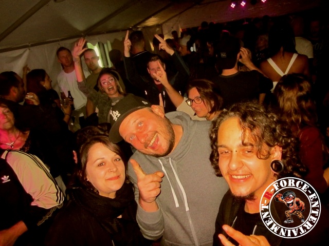 Bild 8 von 76